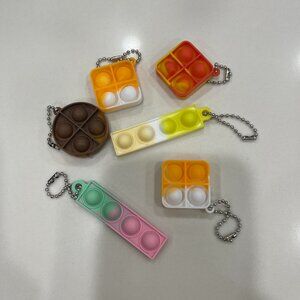 Pop-It Keychain Pack